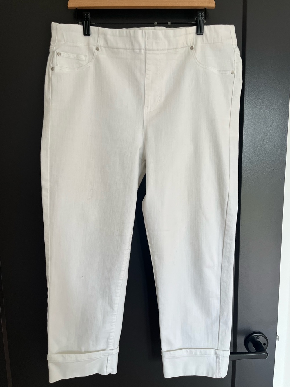 Liverpool White Cropped Ankle Jeans with Cuffed Hems